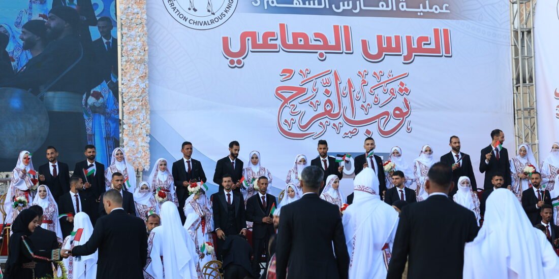 Gaza Dons a Robe of Joy: Chivalrous Knight (3) Celebrates 54 Grooms Amid Unprecedented Public Participation on UAE National Day
